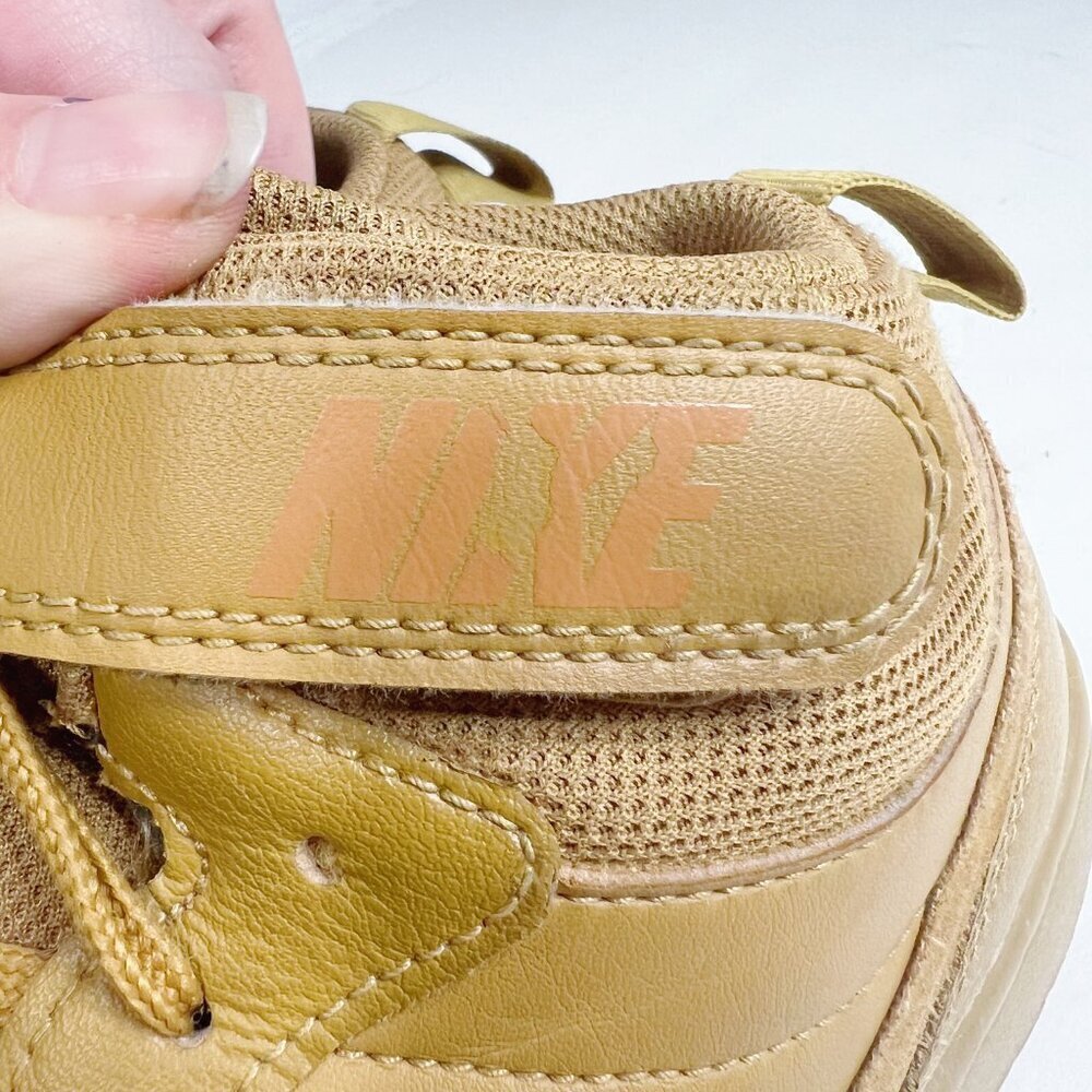 Nike Court Borough Mid 2 Leather Sneakers High Top Athletic Shoes Size 6Y - Picture 10 of 12